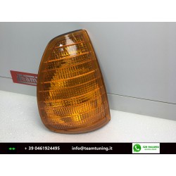 Mercedes-Benz [W123] Fanalino Fanale Lampeggiante Amber Freccia Anteriore Destro Hella 32744R6 New From Old Stock