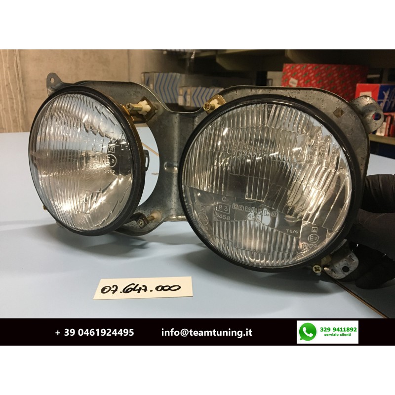 Fiat 124 Special T Gruppi Ottici Lampada Assimetrica Anteriori Lato Sinistro Carello -07647000 New From Old Stock Fiat 124 Special T Gruppi Ottici Lampada Assimetrica Anteriori Lato Sinistro Carello -07647000 New From Old Stock