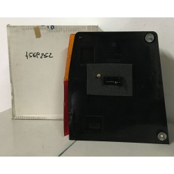 Fiat Uno 1983-1989 Fanale Posteriore Destro Nuovo C/O Retronebbia .29.80.02 298002 298080 2.04.068.20 New Nos